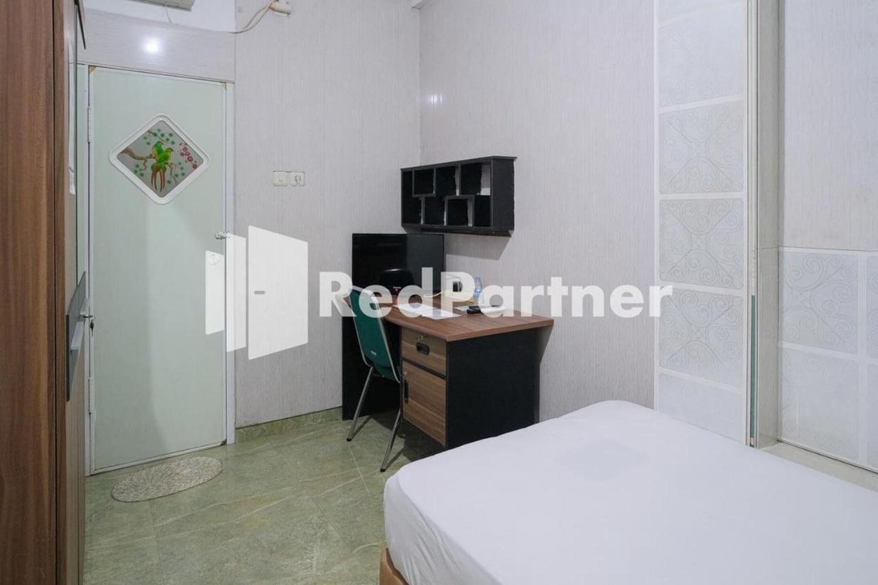 Pondok Hijau Syariah Mitra Reddoorz At Citraland Surabaya Ngoại thất bức ảnh